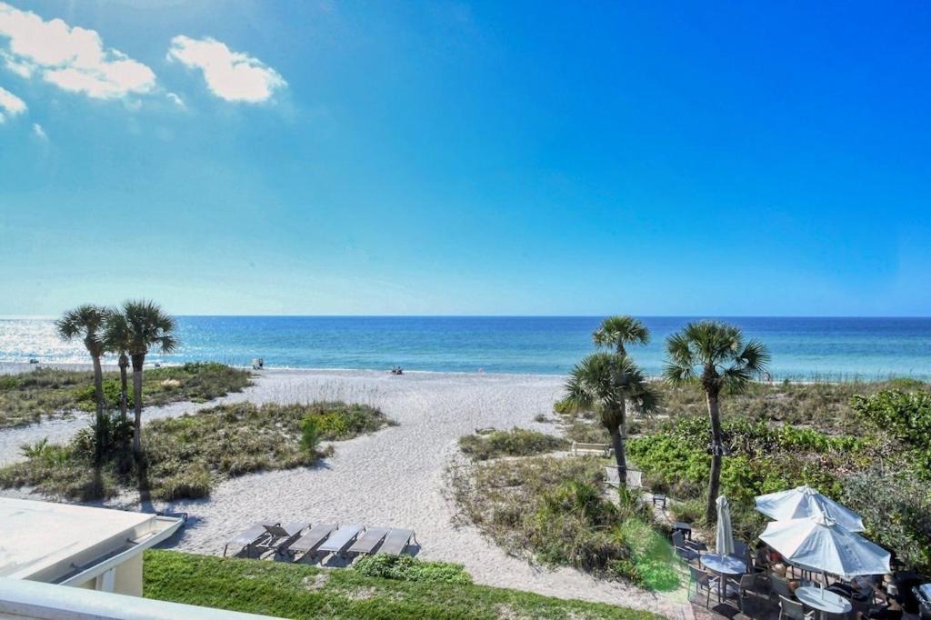 Laplaya 201C Breathtaking Gulf Panorama From This Corner End Unit With A Private Stairway To The Beach Longboat Key Kültér fotó