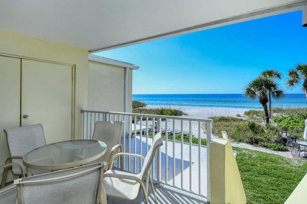 Laplaya 201C Breathtaking Gulf Panorama From This Corner End Unit With A Private Stairway To The Beach Longboat Key Kültér fotó